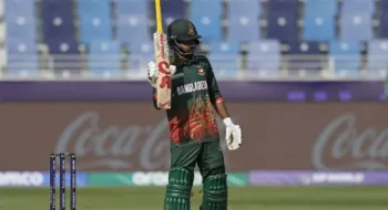 হৃদয়ের সেঞ্চুরি আর জাকেরের দৃঢ়তায় বাংলাদেশের লড়াকু পুঁজি