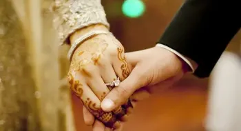 স্বামী-স্ত্রীর সম্পর্কে সন্দেহ দূরে রাখবেন কীভাবে?