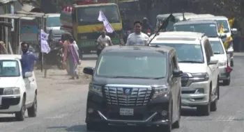 শতাধিক গাড়ি বহর নিয়ে সারজিসের শোডাউন