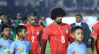 প্রথমার্ধে গোলের একাধিক সুযোগ হারাল বাংলাদেশ
