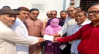 নীলফামারীতে নিহত যুবদল নেতার পরিবারকে ঈদ উপহার দিলেন তারেক রহমান