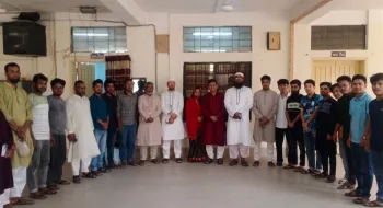 বেরোবিতে ঈদের দিন উপাচার্যের আয়োজনে শিক্ষার্থীদের বিশেষ খাবার প্রদান