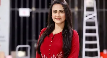 ‘আলো আসবেই’ গ্রুপে নাম জড়িয়ে প্রতিবেদন, আইনি পদক্ষেপের হুঁশিয়ারি নায়িকার