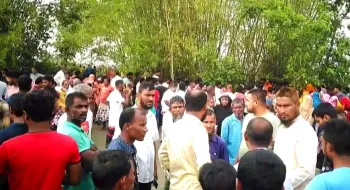 ঠাকুরগাঁওয়ে কবরের ওপর থেকে হাত পা বাঁধা অবস্থায় নারীর মরদেহ উদ্ধার