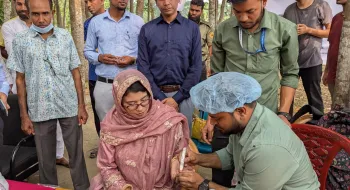 এইচটিআই কর্তৃক বিনামূল্যে চক্ষু পরীক্ষা, ঔষধ এবং পরামর্শ প্রদান
