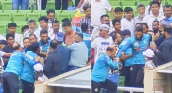 মেজাজ হারিয়ে গ্যালারিতে দর্শকের দিকে তেড়ে গেলেন মাহমুদউল্লাহ