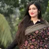 নিষিদ্ধ ছাত্রলীগ কর্মী ইসরাতকে পুলিশে দিলেন শিক্ষার্থীরা
