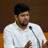 সরকারে ২ উপদেষ্টা কোণঠাসা, আরও ছাত্র প্রতিনিধি চান মাহফুজ