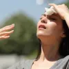 তাপদাহ থেকে নিজেকে রক্ষা করতে কী করবেন