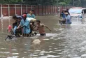 ঢাকায় টানা ১৮২ মিমি বৃষ্টি, জনজীবন বিপর্যস্ত