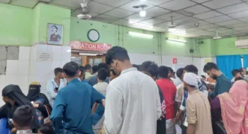 আহত ৫০ মৌসুমি কসাই ঢামেক হাসপাতালে