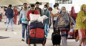 ঈদ শেষে রাজধানীতে ফিরতে শুরু করেছেন মানুষ