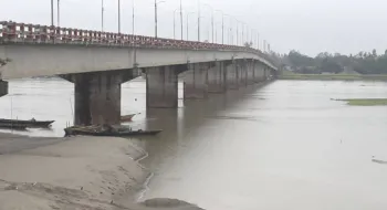 কুড়িগ্রামে ধরলা নদীতে অজ্ঞাত ব্যক্তির লাশ, গলায় ছিল পুঁতির মালা