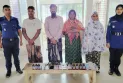 পার্বতীপুরে যৌথ বাহিনীর অভিযানে মাদক ও নগদ টাকা সহ আটক ৪ জন