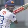৪০০ পেরিয়ে মধ্যাহ্ন বিরতিতে শ্রীলঙ্কা