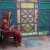 ঠাকুরগাঁওয়ে স্ত্রীর স্বীকৃতির দাবিতে স্বামীর বাড়িতে তরুণীর অবস্থান