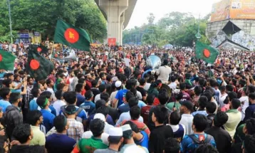 স্বৈরশাসনের অবসানে অভূতপূর্ব গণজাগরণ