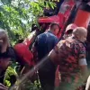 দিনাজপুরে বিআরটিসি বাস উল্টে হেলপার নিহত