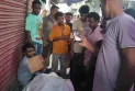 ৩ হাজার টাকার জন্য মারধর, মরদেহ নিয়ে দোকানের সামনে অবস্থান পরিবারের