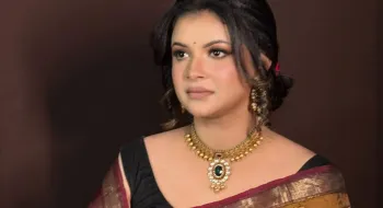 দেশটা কারো বাপের সম্পত্তি না: শবনম ফারিয়া