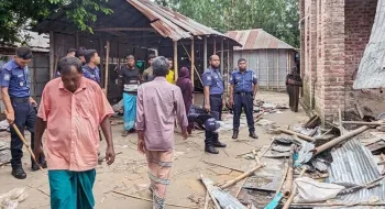 গঙ্গাচড়ায় হিন্দুদের বাড়িঘরে হামলার ঘটনায় ১২০০ জনের বিরুদ্ধে মামলা
