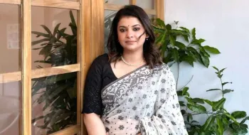 হে আল্লাহ, রাজনীতি নামক অভিশাপ থেকে মাতৃভূমিকে রক্ষা করো: শবনম ফারিয়া