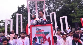 বাহাত্তরের সংবিধান আরেক দেশ থেকে পাস হয়ে এসেছে: সারজিস
