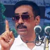 খেলা শুরুর পর জনতার ভয়ে পলাতক শামীম ওসমান