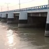 উজানে ভারী বৃষ্টি, বিপৎসীমা ছুঁইছুঁই তিস্তার পানি