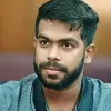 ‘তোমার প্রতি আমার প্রবল আকর্ষণ’—বেরোবি ছাত্রীকে ইন্সট্রাক্টর, অতঃপর