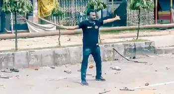 ময়নাতদন্তের প্রতিবেদন বদলাতে চিকিৎসককে বিদেশ ভ্রমণের প্রলোভন দেখানো হয়েছিল