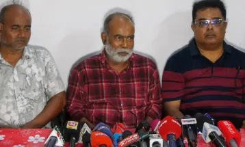 শক্তি থাকলে আসুক, সবগুলার হাত-পা ভেঙে দিয়ে দেব: রংপুরে জাপা নেতা মোস্তাফিজার