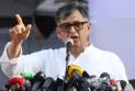আ.লীগের কর্মীরা এক জায়গায় বলছে ‘জয়’, দেড় মাইল দূরে গিয়ে বলছে ‘বাংলা’