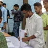 জাকসু নির্বাচনে ব্যালটে ভুলের অভিযোগ