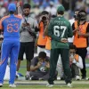 ৬ রানে ২ উইকেট হারিয়ে কোণঠাসা পাকিস্তান