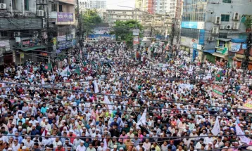 সরকার মাথা নত করায় আন্দোলনে জামায়াত