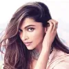 ‘৮ ঘণ্টার বেশি কাজ নয়’— সিদ্ধান্তে অটল দীপিকা