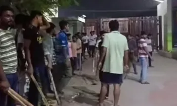 ফুটবল খেলাকে কেন্দ্র করে বেরোবি শিক্ষার্থীদের সংঘর্ষ, হাসপাতালে ভর্তি ১