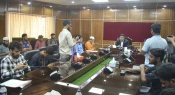 “শিক্ষার্থীদের সঙ্গে আলোচনা করে বেরোবি ছাত্র সংসদ নির্বাচনের রোডম্যাপ ঘোষণা”