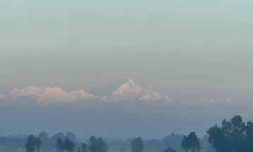 তিস্তা ব্যারেজ থেকে দেখা মিলছে কাঞ্চনজঙ্ঘা