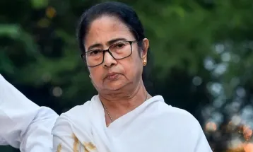 তিস্তায় বাঁধ দেয়া সামাজিক অপরাধ: মমতা