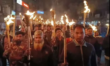 দিনাজপুর-২ আসনে বিএনপির ঘোষিত প্রার্থীর  মনোনয়ন বাতিলের দাবিতে  উত্তাল