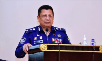 সাবেক আইজিপি মামুনের ৫ বছরের জেল