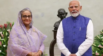 হাসিনার মৃত্যুদণ্ড কেন ভারতকে জটিল পরিস্থিতিতে ফেলেছে?