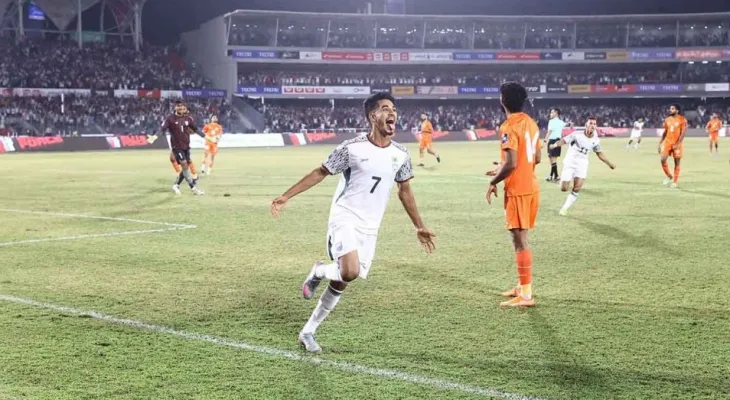 ভারতকে হারিয়ে ২২ বছরের আক্ষেপ ঘোচালো বাংলাদেশ