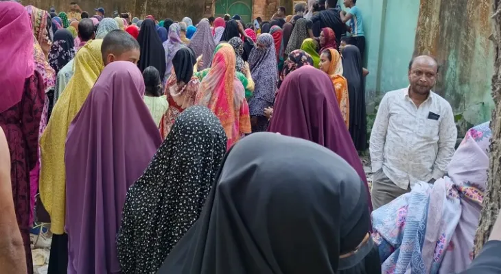 ছেলে-মেয়েকে গলা কেটে হত্যার পর মায়ের আত্মহত্যা