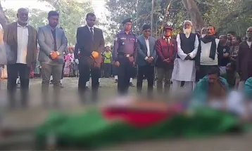 রংপুরে হত্যাকাণ্ডের শিকার বীর মুক্তিযোদ্ধা ও তার স্ত্রীর মরদেহ রাষ্ট্রীয় মর্যাদায় সৎকার