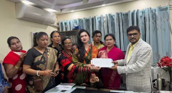 রংপুর-৩ আসনে মনোনয়ন ফরম তুললেন তৃতীয় লিঙ্গের রানী