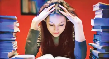 অতিরিক্ত রাত জাগলে ভুগতে পারেন নানা সমস্যায়