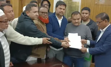 দিনাজপুর-সদর আসনে খালেদা জিয়ার পক্ষে মনোনয়নপত্র সংগ্রহ 